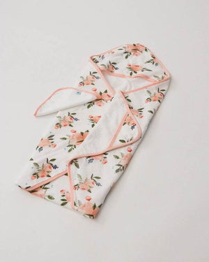 Hooded Towel Set Watercolor Roses